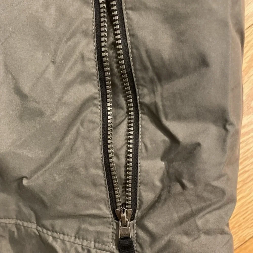 Columbia Youth 18/20 Gray Black Yellow Winter Coat Lots Of‎ Pockets 212
